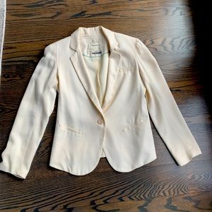 Women’s White Dinner Jacket size 2